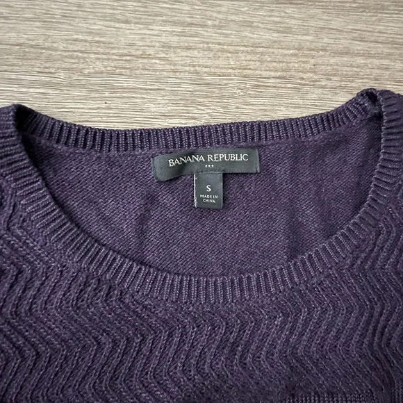 Purple Banana Republic Sweater - Picture 2 of 2